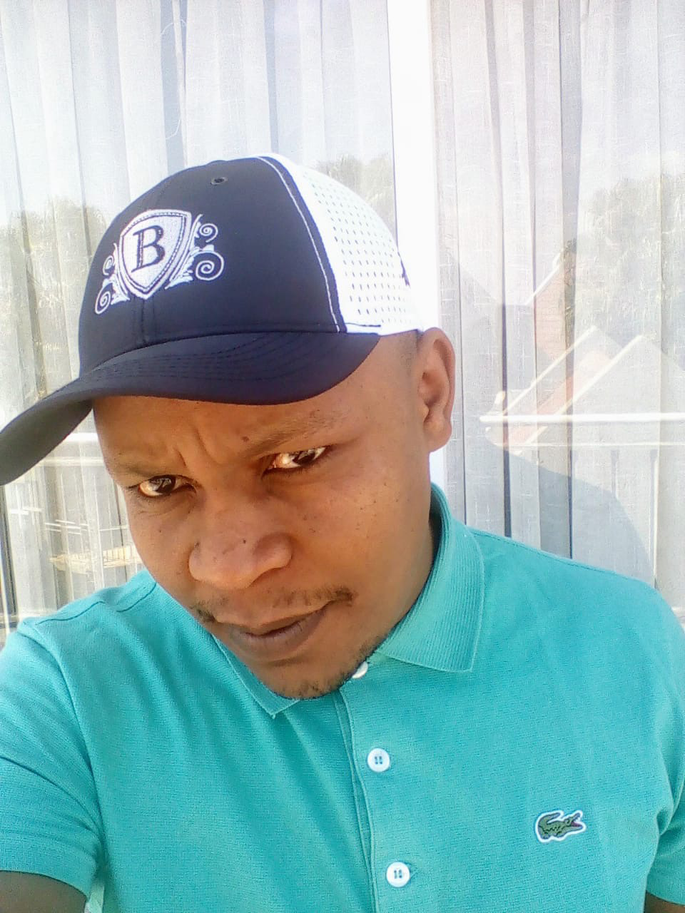 Free html5 bootstrap 4 template